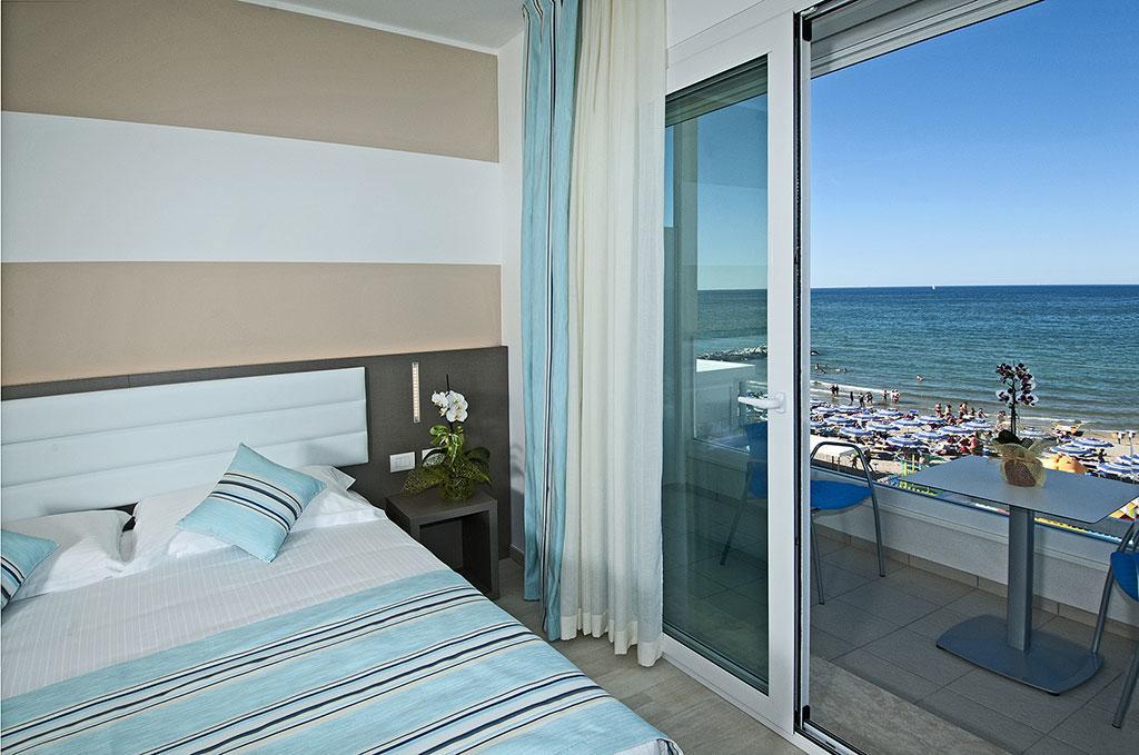 Lungomare Relax Residence Misano Adriatico Exterior foto